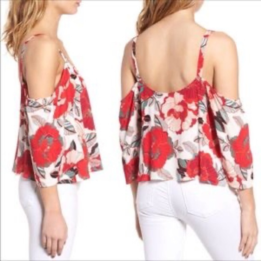 Cupcakes & Cashmere | NWT Floral Cold Shoulder Crop Loose Fit Top